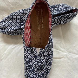 Toms Navy and White Shoes